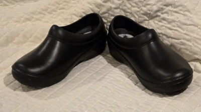 Landau Black Slip On Health Care Worker Clog Shoes Uniform Arch Support 7 A - Image 1 of 4