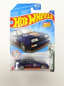 Hot Wheels 87 Ford Sierra Cosworth 2022 SCAMBIO RUOTE RR PERSONALIZZATO - Foto 1 di 4