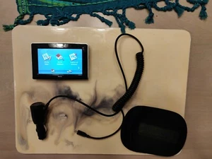 Magellan Maestro 4210 GPS Unit - Picture 1 of 2