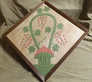 Antique Appliquè Patchwork Quilt Block Framed Grapes Grape Leaf Vintage Framed - Picture 1 of 6