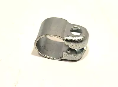 Klemmschelle für Haltebügel MZ ETZ250 und Fußrastenrohr TS125 TS150 - Bild 1 von 3