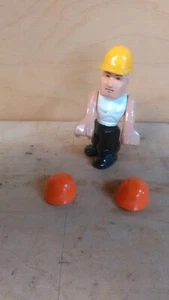 FISHER PRICE CONSTRUX CONSTRUCTION WORKER 1983 W/HELMET & 2 HAIRPIECES - Picture 1 of 4