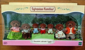 Sylvanian Families Chocolate Labrador Family（UK）  Calico Critters7 Figures - Picture 1 of 8