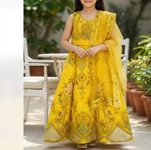 NEU Readymade Mädchen Lehenga Choli 3-teiliges Set Ready To Wear Ethno GR-5/6 gelb - Bild 1 von 9