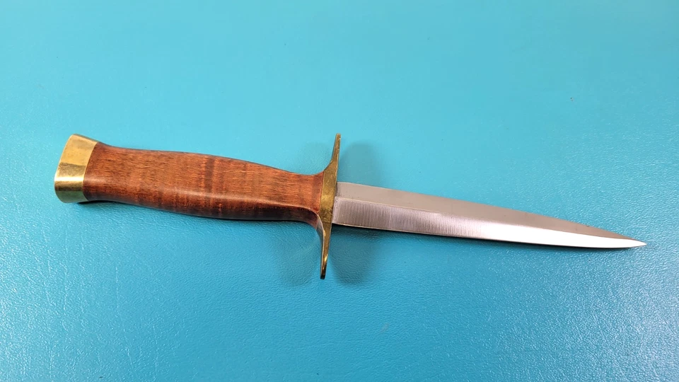 Cuchillo daga Commando Fighter hoja de doble filo TR676 Foto 1 de 4