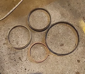 3 Vintage Metal Cork Spring Embroidery Hoops 1 Wooden Hoop Multiple Sizes - Picture 1 of 8