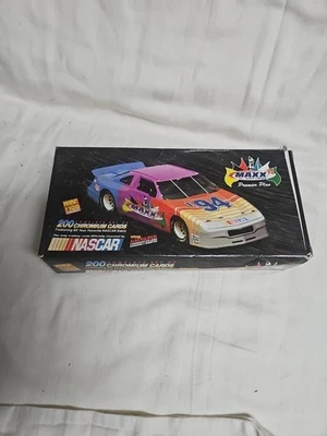 1994 MAXX Race Nascar Complete Set Of 200 Chromium Cards open box - Image 1 of 4