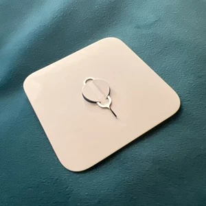 Broche éjecteur carte SIM Apple authentique - Photo 1/3
