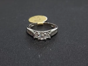 14k White Gold Natural 0.65Ct Diamonds 2.4grams Engagement ring Size 5.5 - Picture 1 of 5