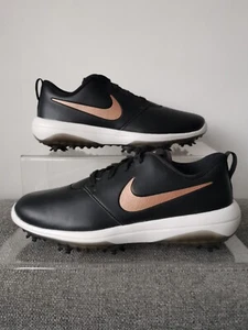 NIKE ROSHE GOLF TOUR GRÖSSE UK 7 EUR 41 (AR5582 001) SCHWARZ/GOLD - Bild 1 von 7