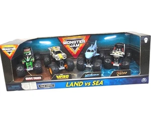 Monster Jam LAND vs SEA confezione da 4 pressofusi 1:64 scavatore di tombe Max-D Megalodon NUOVO - Foto 1 di 6