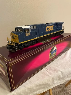 MTH 20-2428-3 CSX O-Scale diesel locomotive non-powered - Image 1 of 4