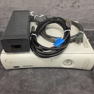 Xbox 360 Konsole 20GB HDD mit HDMI und Stromkabel —GETESTET - Bild 1 von 13