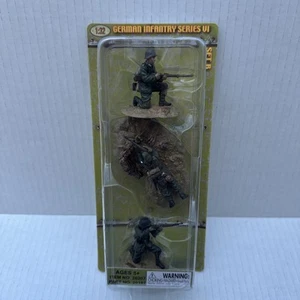 21st Century Toys German Infantry Series 6 1:32 Scale 3 Soldier Set NIB - Picture 1 of 10