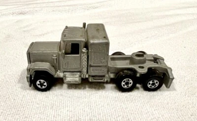 1980’s Hot Wheels Steering Rigs Gray GMC Sleeper Semi Cab - Image 1 of 4