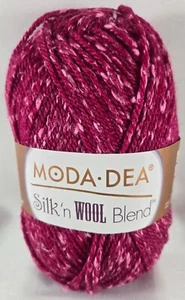Moda Dea Yarn Silk'n Wool Blend 85% Wool 15% Silk 154y 80g  2.8oz - Picture 1 of 7