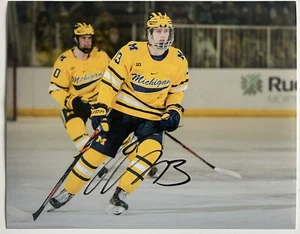 Kent Johnson Michigan Columbus Blue Jackets Signed NCAA NHL Photo COA - Bild 1 von 1