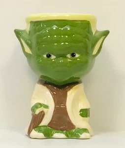 NEW STAR WARS COLLECTIBLE YODA GOBLET 6" CERAMIC MUG TRUSTED SELLER FREE S&H - Picture 1 of 2