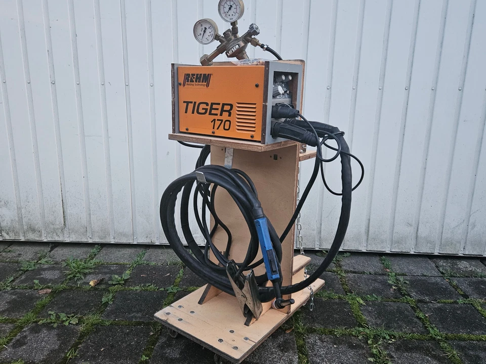 Rehm Tiger 170 DC WIG Schweißgerät 4 Meter Schlauchpaket Kayser Druckminderer Z7 - Bild 1 von 4