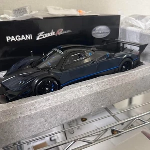 Raro 1/18 Autoart Pagani Zonda Revolucion carbonio blu con specchietti bonus - Foto 1 di 13