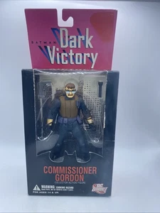 Batman Dark Victory Commissioner Gordon Action Figure DC Direct 2006-DAMAGED BOX - Picture 1 of 8