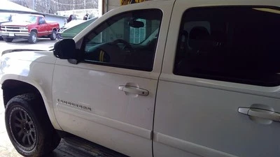 Driver Left Front Door Thru 11/14/10 Fits 07-11 AVALANCHE 1500 358443 - Image 1 of 4