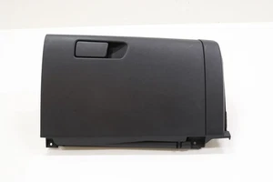 2021 - 2022 NISSAN ROGUE GLOVE BOX STORAGE COMPARTMENT OEM 681026RR0A BLACK_G - Picture 1 of 12