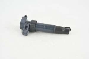 Ignition Coil Fits Kia 27301-3C000 - Picture 1 of 13