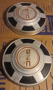 1973-1987 GMC C20/C30 Center Caps - Picture 1 of 7