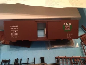 HO Scale RR "Canadian National "40' Welded side Front Range KIT - Picture 1 of 6