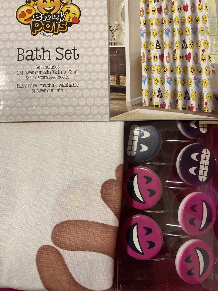 Ganachos para cortina de ducha emoji cara sonriente emoticono cara feliz corazones alfombra de baño divertida Foto 1 de 1