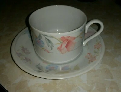 PLATO Y TAZA PLATILLO PORCELANA FLORES FLORALES LIMOGES AMERICANAS 6-1/8" Foto 1 de 4