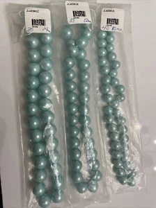 Simulierte Perlen Beads Hell Türkis Grün Mehrere Stränge 10mm - 14mm Riesenperlen Neu mit Etikett - Bild 1 von 10