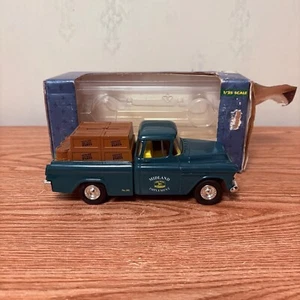 Nib John Deere 1955 Pickup Truck Coin Bank Midland With Cargo Die-Cast - Picture 1 of 7