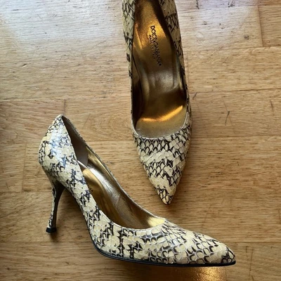 Dolce & Gabbana Tacones Talla 36 1/2 EE. UU. 6 1/2 Serpiente Pitón Punta Foto 1 de 4