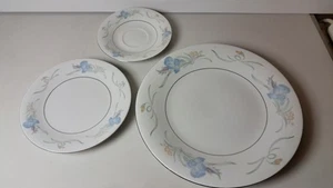 3er Set Vintage Pearl Fine China "Lily" Salat-/Dessert-/Speiseteller Gedeck - Bild 1 von 7
