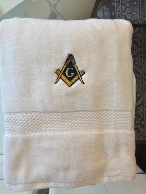 SÁBANA DE BAÑO 100 % ALGODÓN TURCO bordada con el cuadrado masónico y brújula Foto 1 de 4