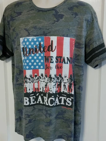 Cincinnati Bearcats UC T Shirt Mens Large Camo United We Stand Cover