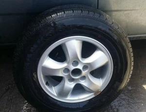 Nissan Qashqai 1 2 5x114.3 ET46 16 6.5 Alloy Circle Tire 225 70 16 Rubber - Picture 1 of 12