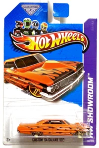 Hot Wheels Showroom Heat Fleet Custom '64 Galaxy 500 2013 se envía en protector - Imagen 1 de 6