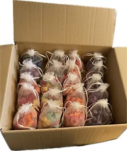 Large Wax Melt Hamper Box Gift 600 Wax Melts!! Various Scents  Heart Shaped - Picture 1 of 1