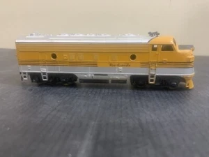 Revell HO Rio Grande F7A Diesel Engine Runs - Picture 1 of 7