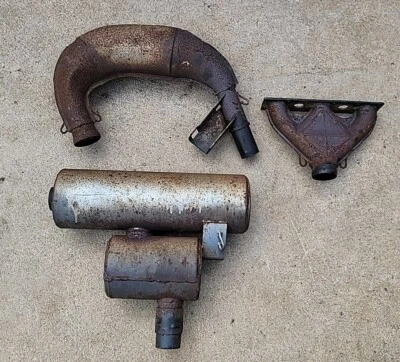 Polaris XLT 600 Exhaust 1995 SNOWMOBILE - Image 1 of 4