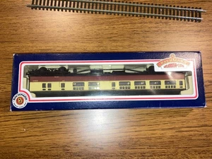 Bachmann Spur O 34-503 63’ Bulleid Corridor / Open Brake 2nd Crimson/Cream. - Bild 1 von 12
