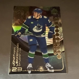 2024-25 Upper Deck Extended Series - Triple Dimensions Reflections Jonathan... - Picture 1 of 2