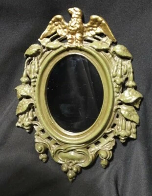 🦅🪞ANTIQUE CIVIL WAR PERIOD CAST IRON WALL MIRROR FRAME W/ EAGLE 🦅🪞 - Image 1 of 3