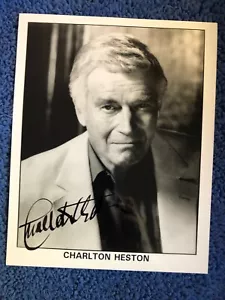 Attore cinematografico CHARLTON HESTON foto autografata headshot - Foto 1 di 1