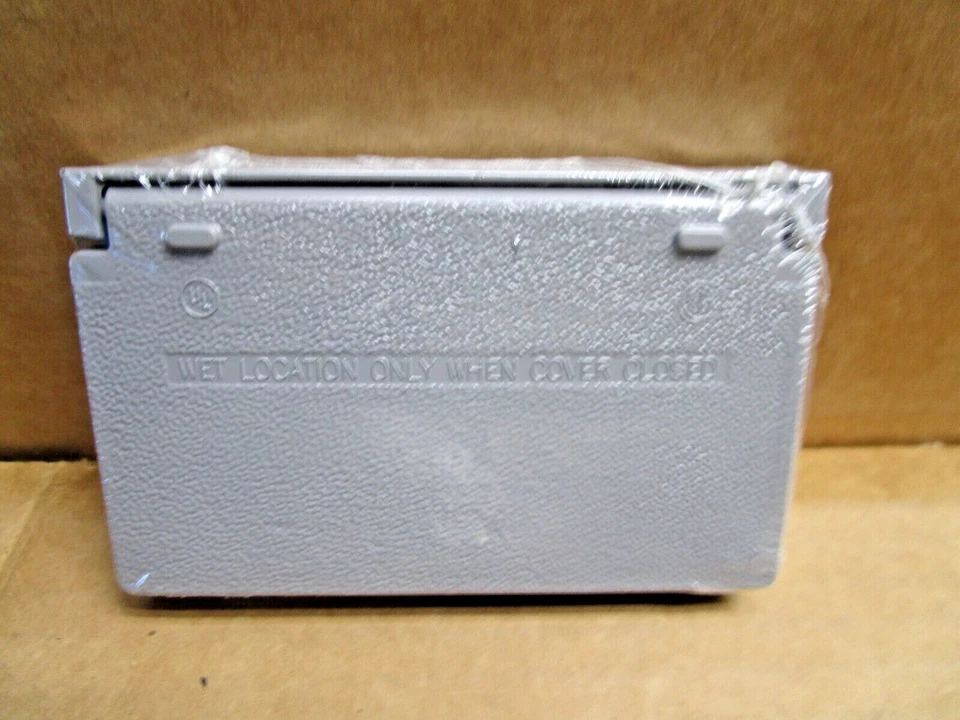 Pass & Seymour Ca26-gh - Weather Proof 1g Horizontal Decorator Cover