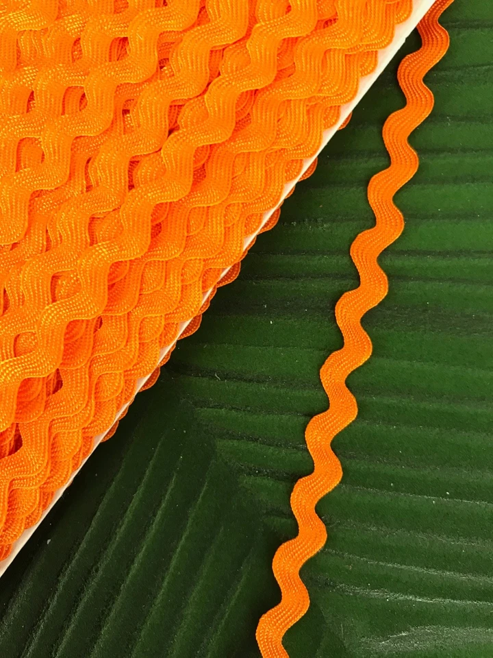 Ric Rac Braid Trim - 8mm Orange - By The Meter - Image 1 of 1