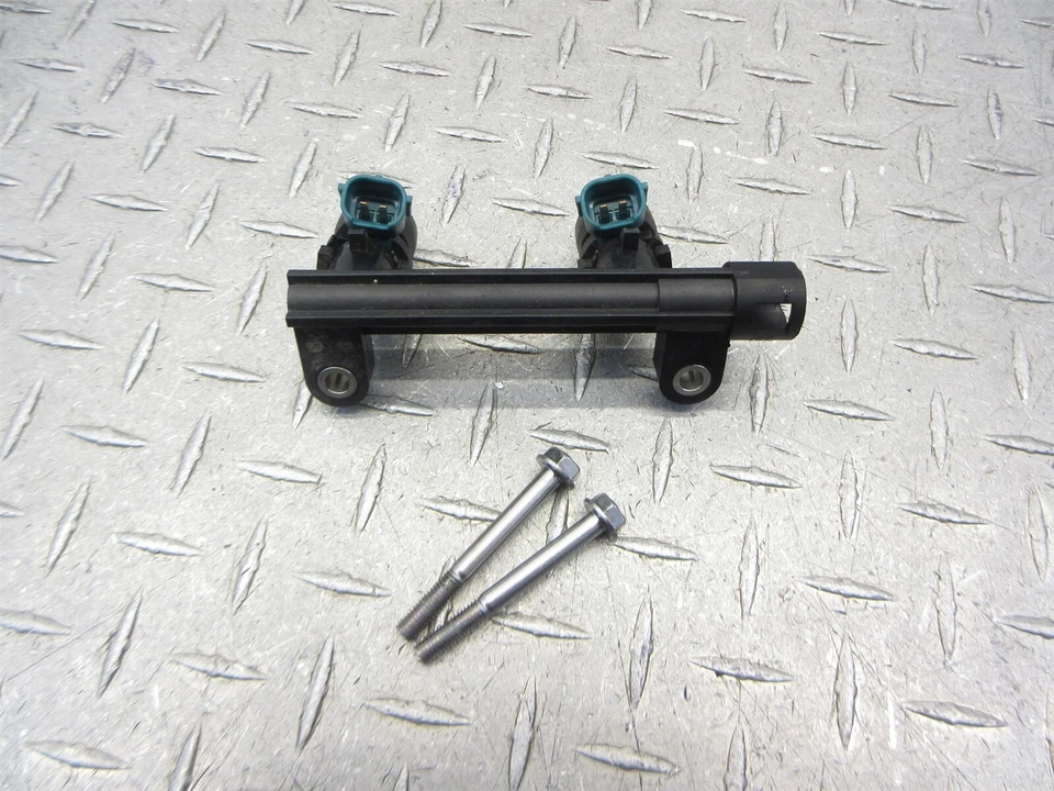 Riel de inyección de inyectores de combustible Honda CTX700 CTX700N 2014 14-17 Foto 1 de 4